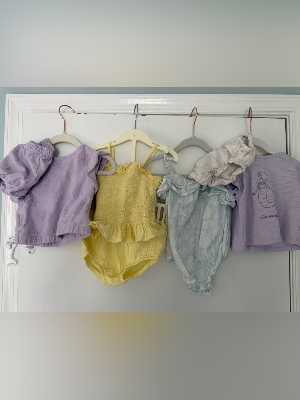 cloud island baby girl outfit bundle size 6-9m
